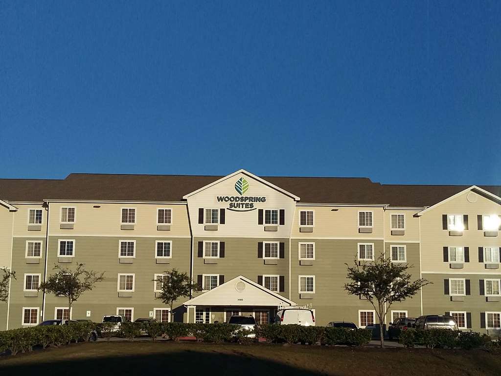 Woodspring Suites Houston I-45 Airtex Westfield Eksteriør billede